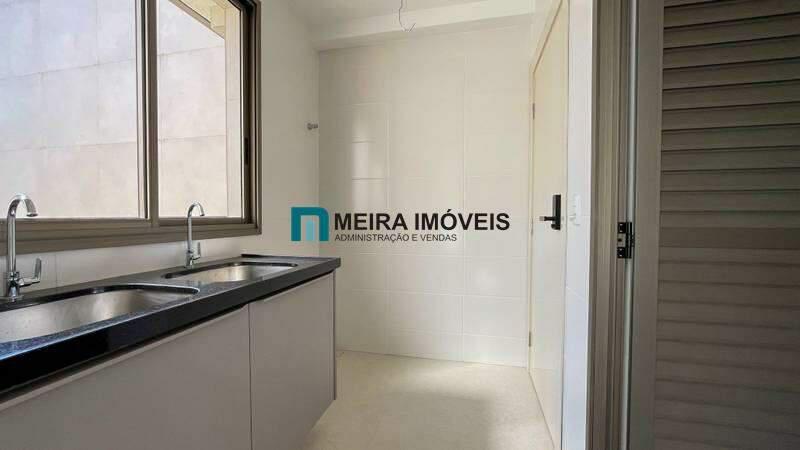 Apartamento, Cruzeiro, 4 Quartos, 3 Vagas, 2 Suítes