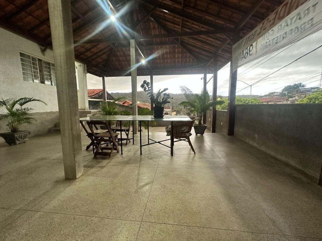 Casa, Nações Unidas, 5 Quartos, 2 Vagas, 1 Suíte