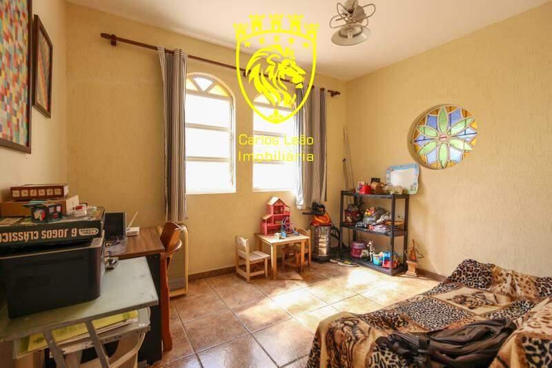 Casa, Planalto, 5 Quartos, 5 Vagas, 1 Suíte