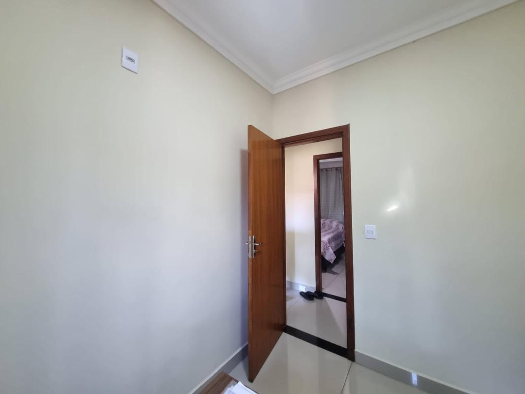 Casa, Jardim Riacho das Pedras, 3 Quartos, 2 Vagas, 1 Suíte