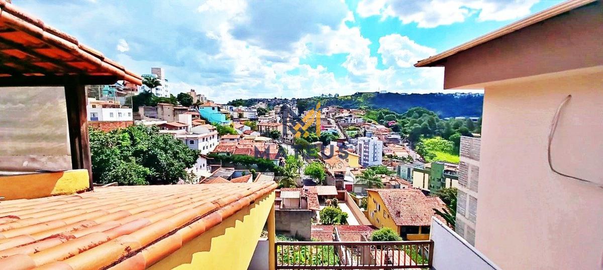 Casa, Caiçaras, 4 Quartos, 5 Vagas, 1 Suíte