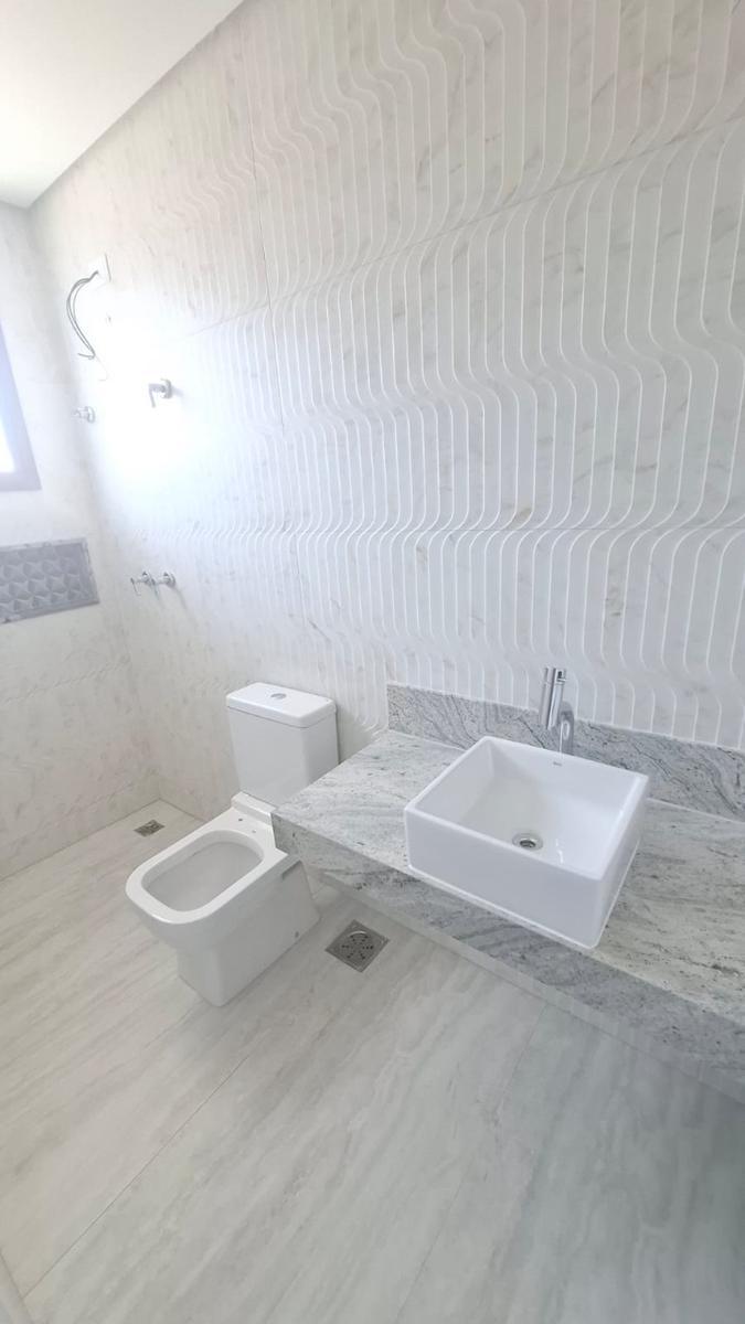 Apartamento, Jaraguá, 4 Quartos, 3 Vagas, 2 Suítes