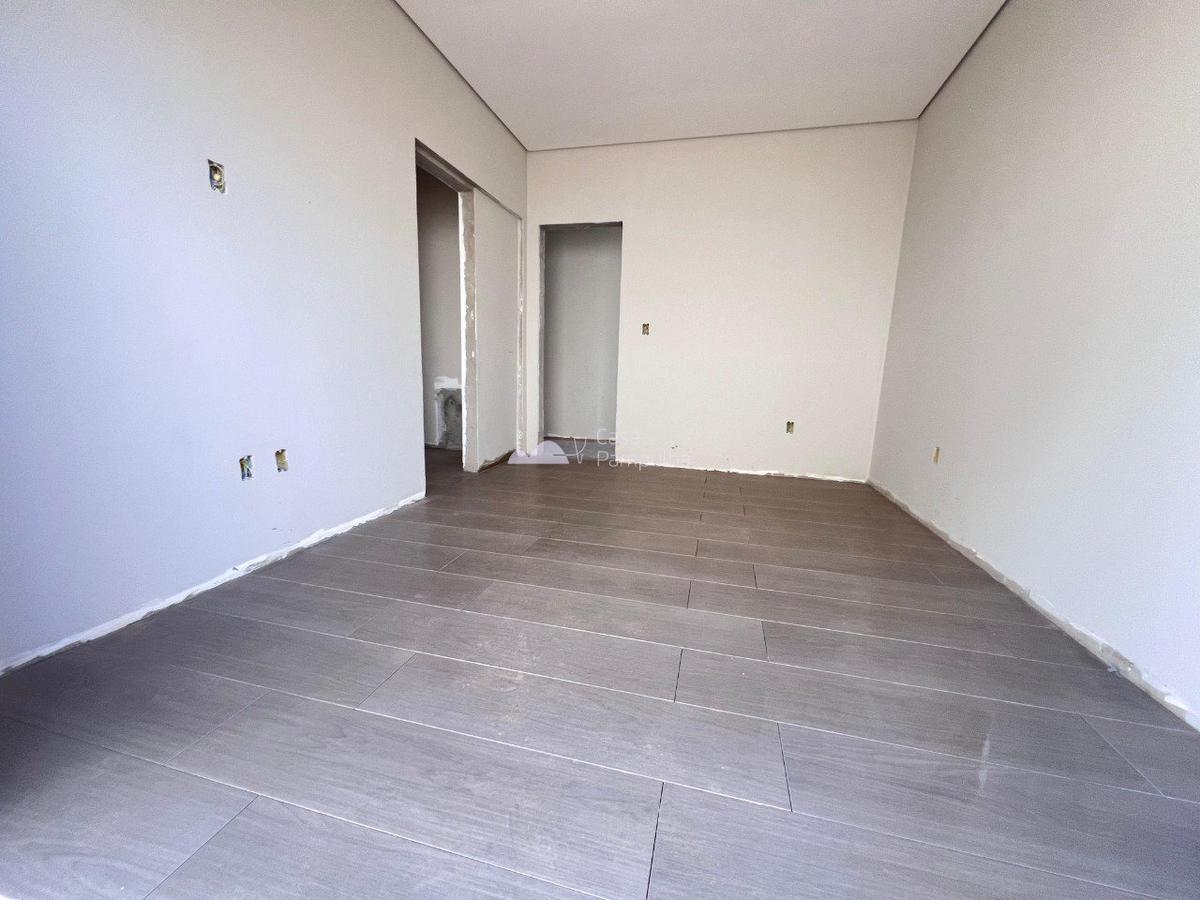 Casa, Trevo, 4 Quartos, 3 Vagas, 3 Suítes