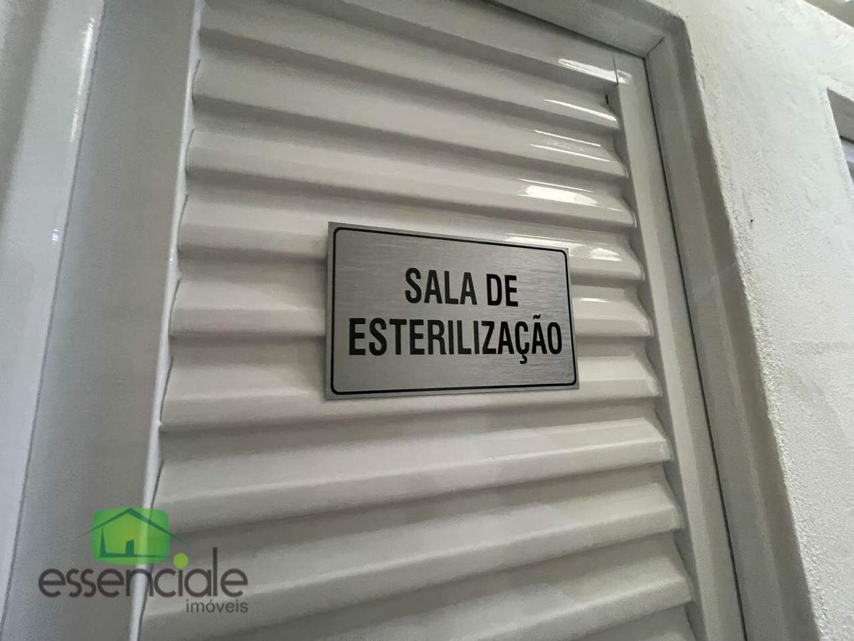 Casa Comercial, Eldorado, 4 Quartos, 5 Vagas