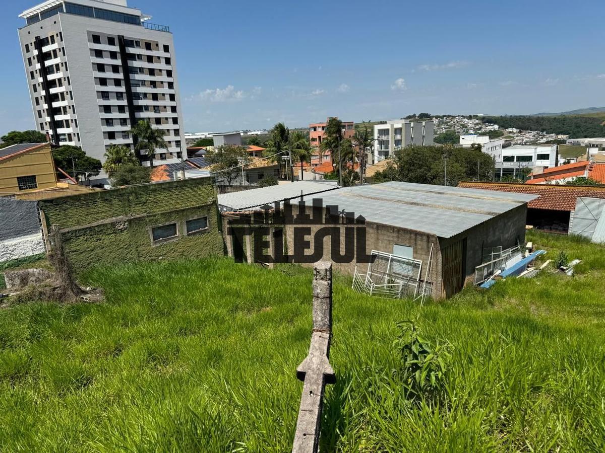 Lote, Jardim Andere, 0 Quarto, 0 Vaga