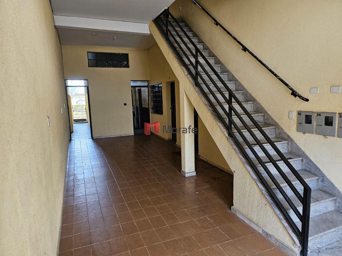 Galpão, Das Industrias I (barreiro), 0 Quarto, 0 Vaga