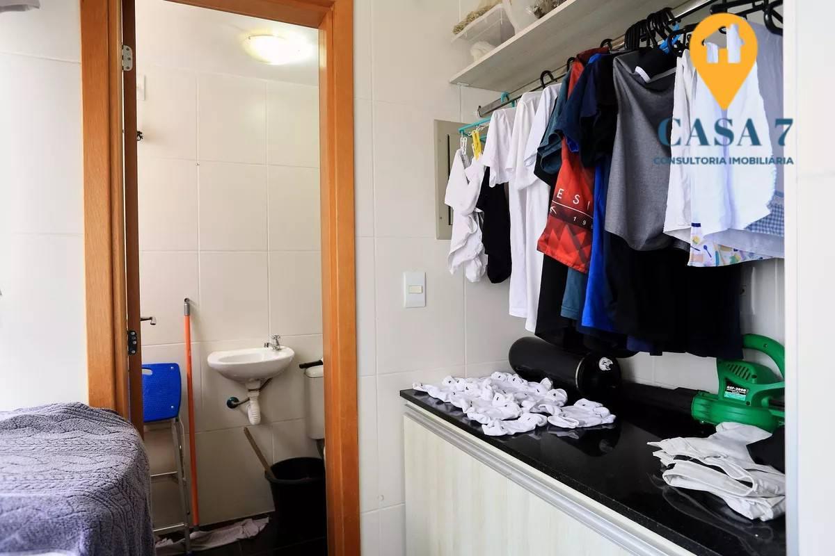 Apartamento, Serra, 2 Quartos, 2 Vagas, 1 Suíte