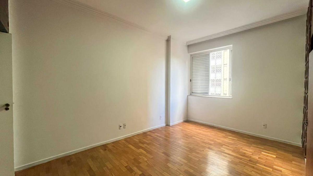 Apartamento, Centro, 4 Quartos, 2 Vagas, 1 Suíte