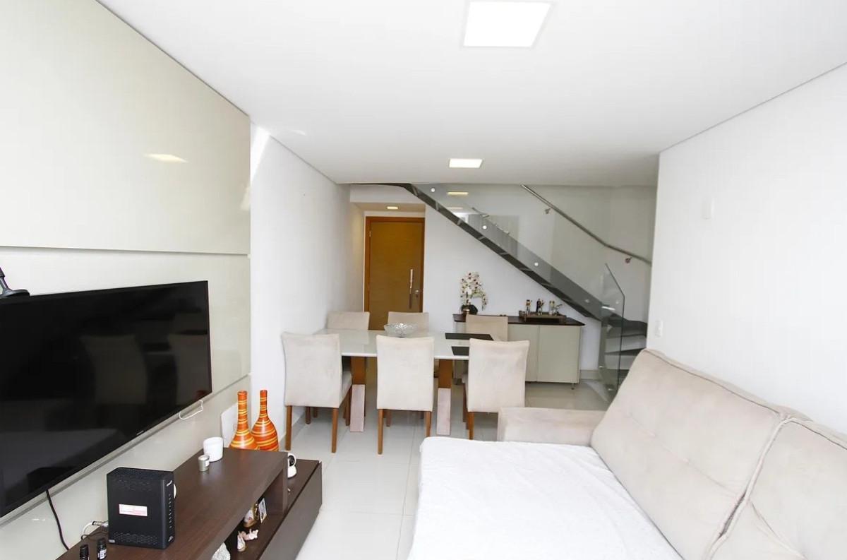 Cobertura, Prado, 2 Quartos, 3 Vagas, 1 Suíte