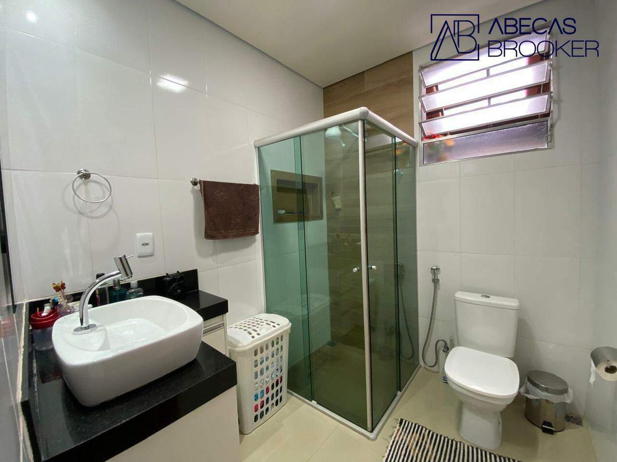 Casa, Estrela do Oriente, 3 Quartos, 2 Vagas, 1 Suíte