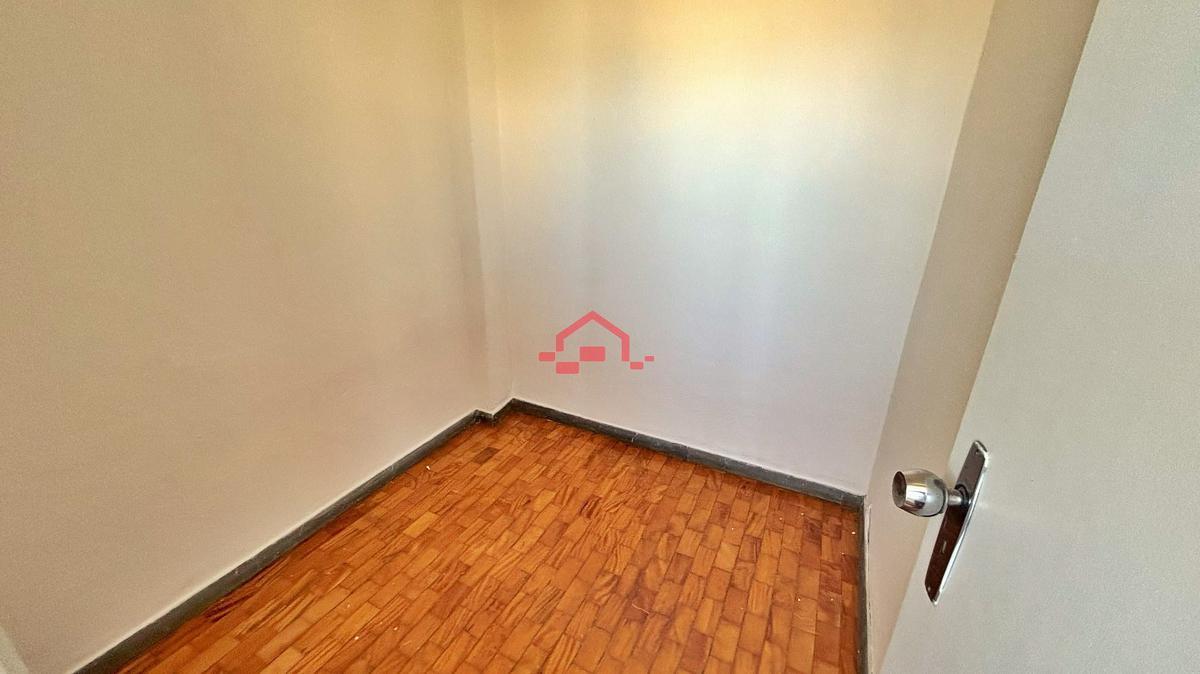 Apartamento, Carlos Prates, 2 Quartos, 1 Vaga