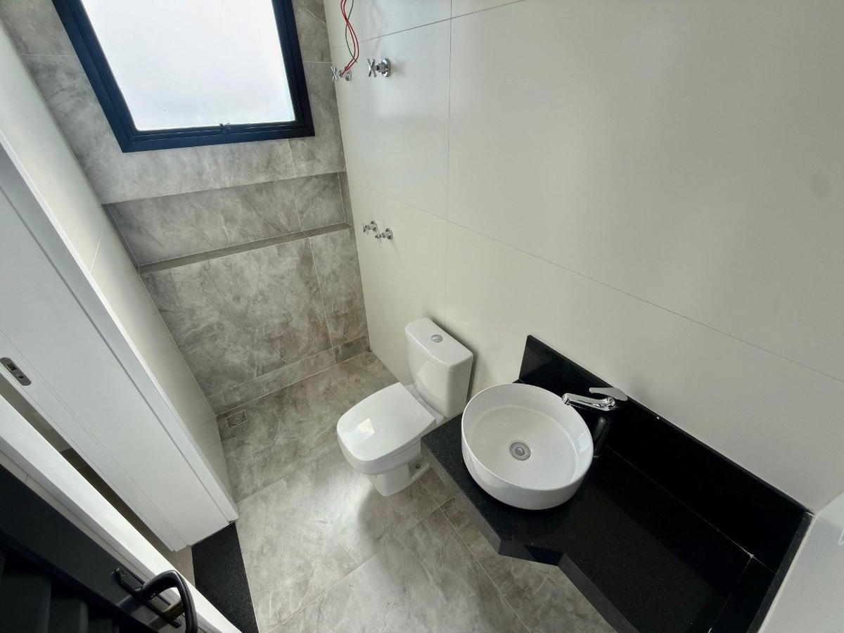 Cobertura, Planalto, 4 Quartos, 2 Vagas, 2 Suítes