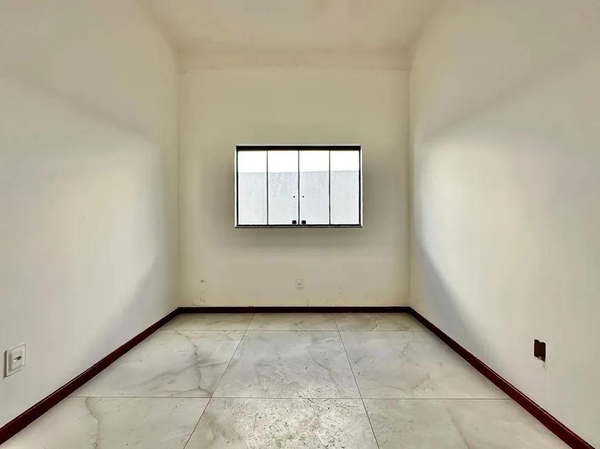 Casa, Conjunto Minascaixa, 3 Quartos, 2 Vagas, 1 Suíte