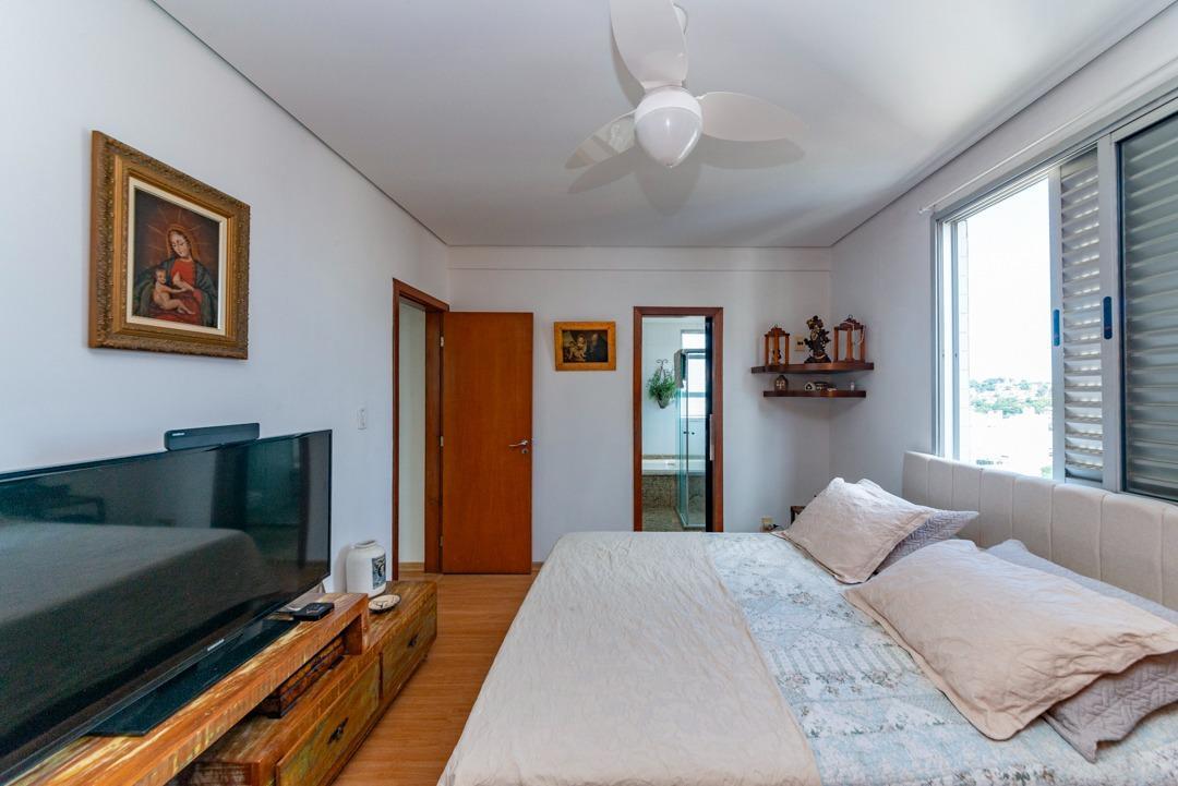Apartamento, Buritis, 4 Quartos, 4 Vagas, 1 Suíte