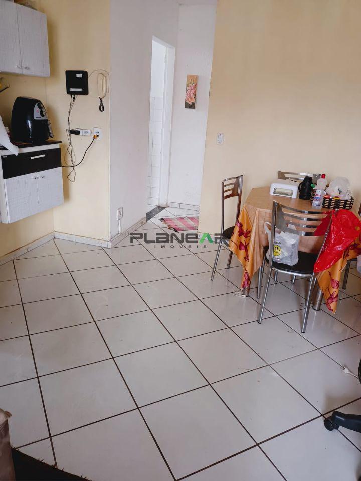 Apartamento, Santa Cruz Industrial, 2 Quartos, 0 Vaga