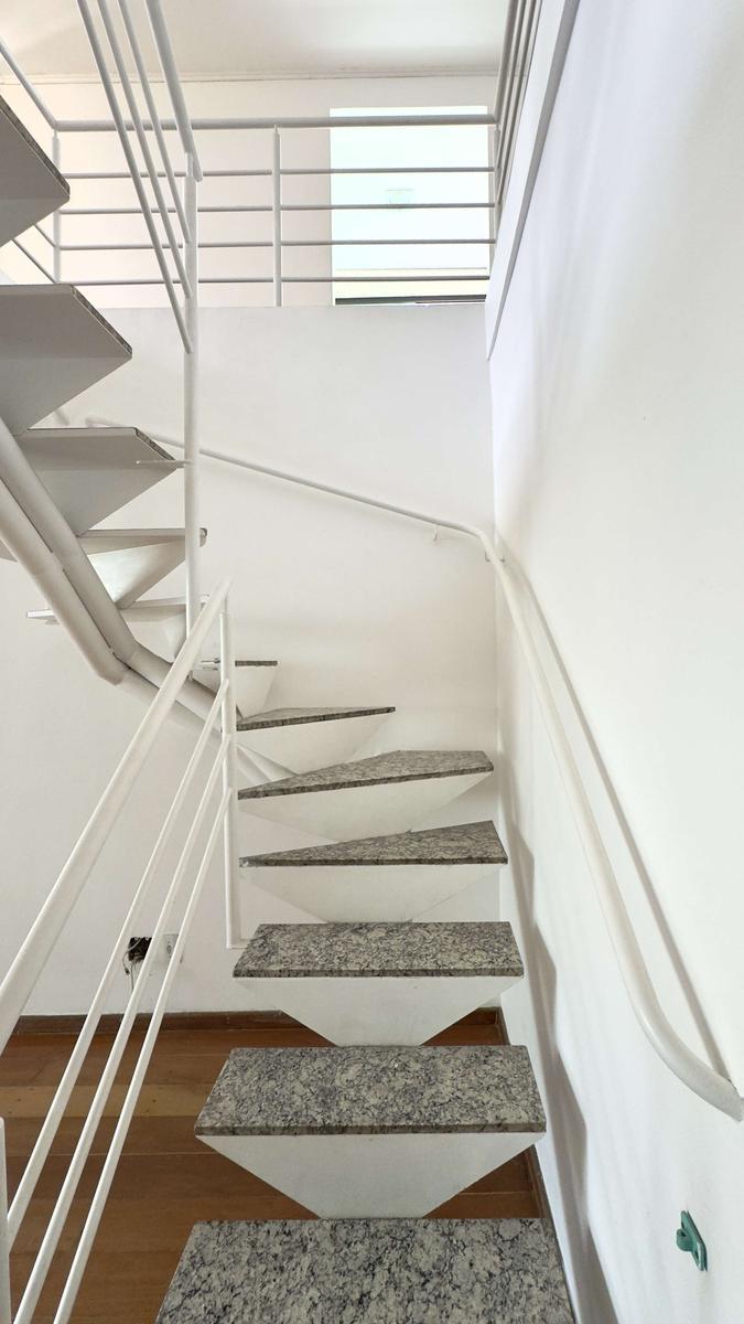 Cobertura, Estoril, 3 Quartos, 1 Vaga, 1 Suíte