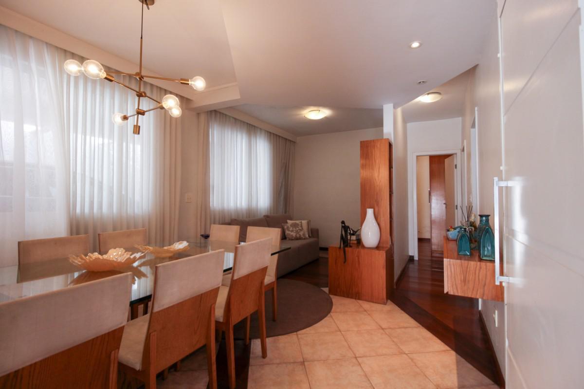 Casa, Vila Clóris, 4 Quartos, 3 Vagas, 1 Suíte
