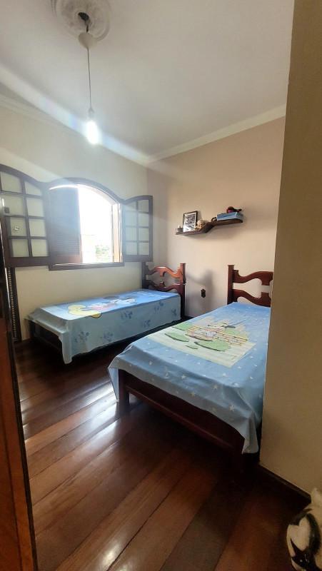 Casa, Paquetá, 3 Quartos, 3 Vagas, 1 Suíte