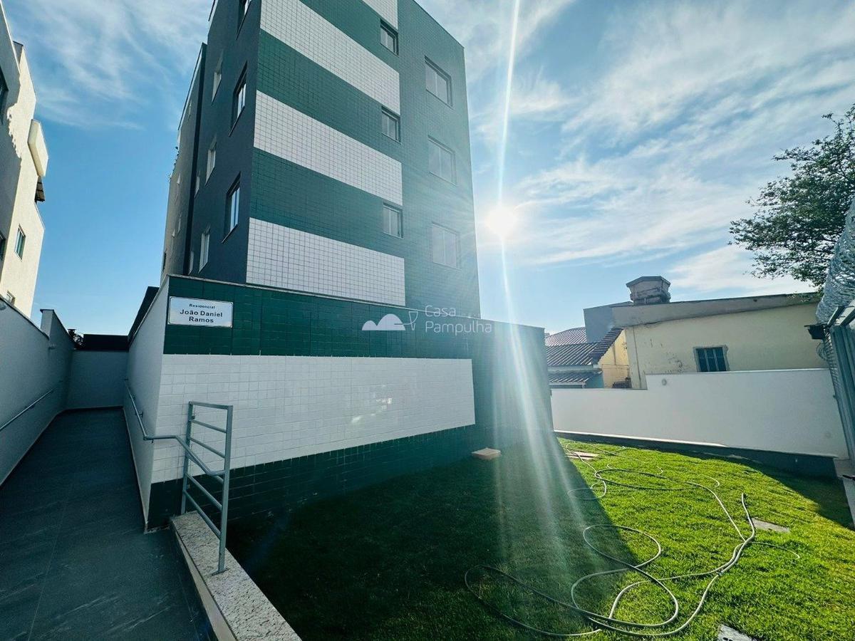 Apartamento, Candelária, 2 Quartos, 2 Vagas