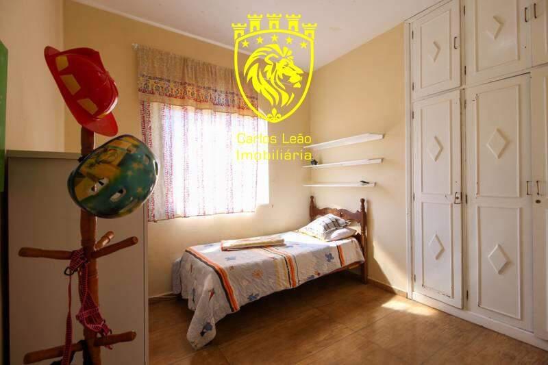 Casa, Planalto, 5 Quartos, 5 Vagas, 1 Suíte