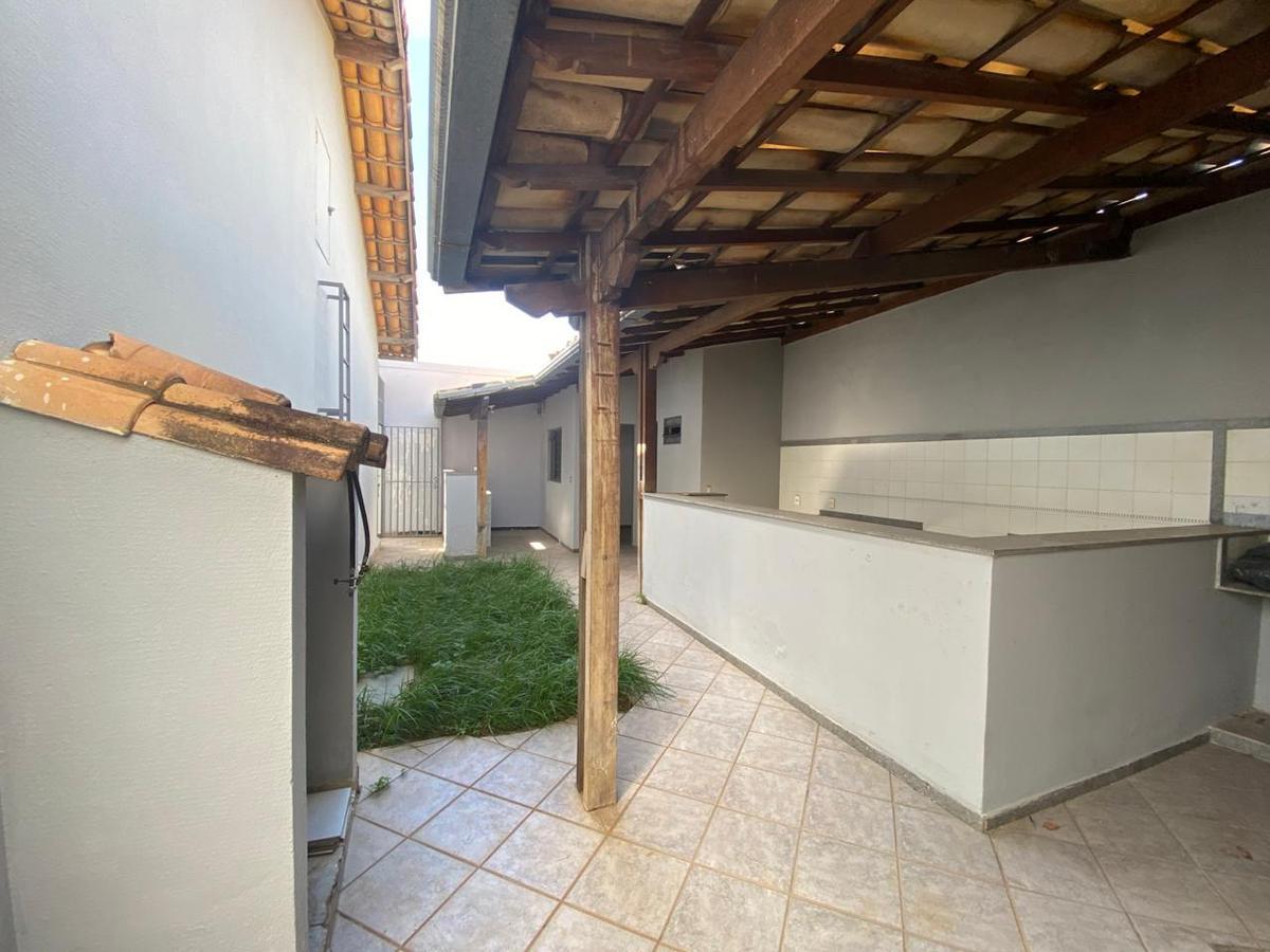 Casa, Alípio de Melo, 4 Quartos, 4 Vagas, 1 Suíte