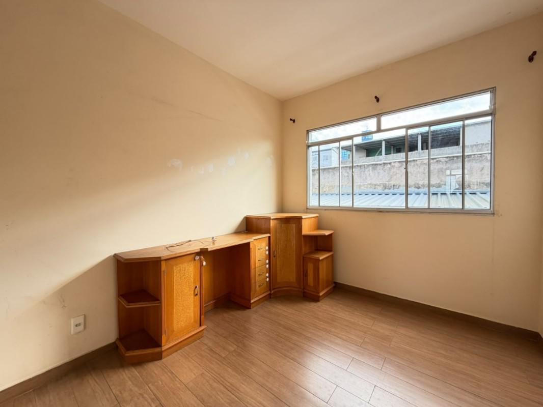 Casa Comercial, Nossa Senhora da Conceição, 4 Quartos, 0 Vaga, 1 Suíte