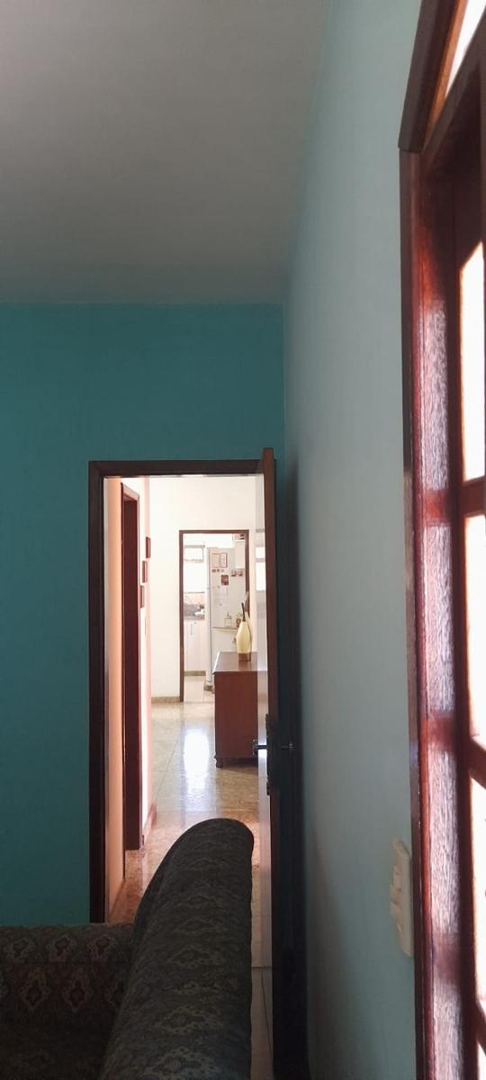 Casa, Arvoredo, 3 Quartos, 6 Vagas, 1 Suíte