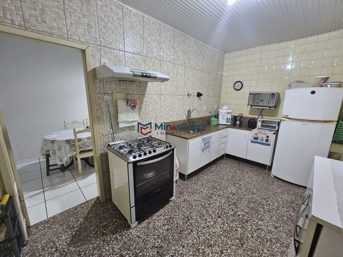 Casa, Vila dos Técnicos, 4 Quartos, 2 Vagas, 1 Suíte