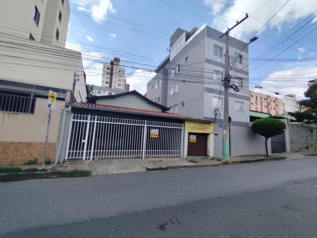 Casa, Padre Eustáquio, 3 Quartos, 2 Vagas, 1 Suíte