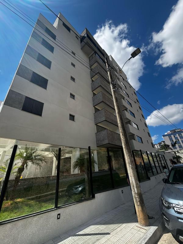 Cobertura, Sagrada Família, 4 Quartos, 2 Vagas, 2 Suítes