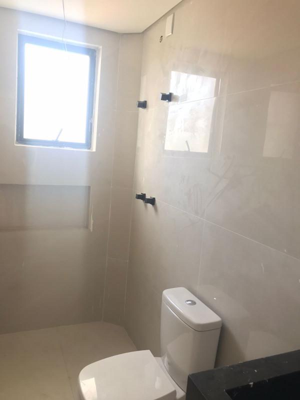 Cobertura, Santa Cruz, 4 Quartos, 2 Vagas, 1 Suíte