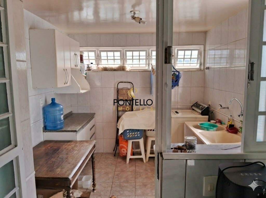 Casa, Esperança, 3 Quartos, 8 Vagas, 1 Suíte