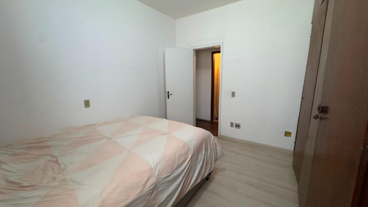 Casa, João Pinheiro, 7 Quartos, 2 Vagas, 2 Suítes