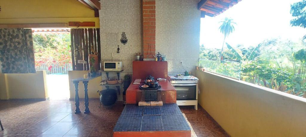Fazenda, Ravena, 3 Quartos, 0 Vaga, 3 Suítes