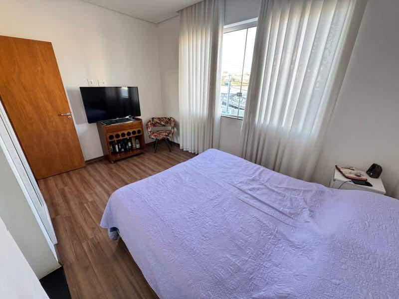 Casa, Renascença, 3 Quartos, 2 Vagas, 2 Suítes