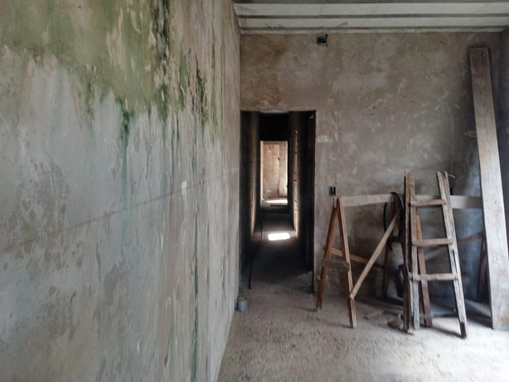 Casa, Centro, 3 Quartos, 2 Vagas, 1 Suíte