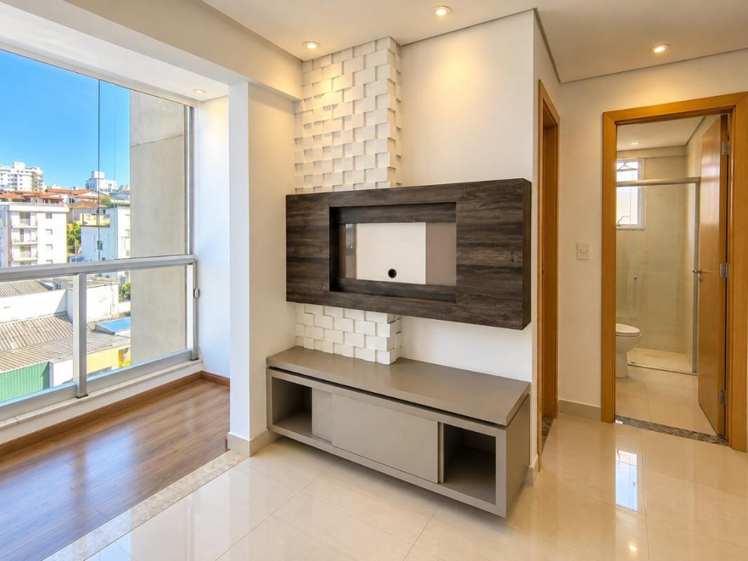 Apartamento, Sagrada Família, 2 Quartos, 2 Vagas, 1 Suíte