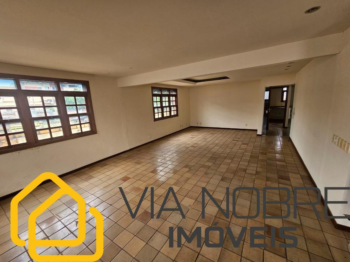 Casa, Santa Teresa, 8 Quartos, 6 Vagas, 2 Suítes