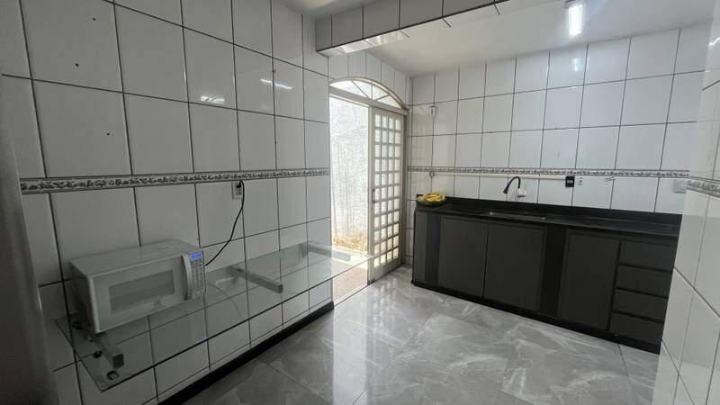 Casa, Alípio de Melo, 4 Quartos, 3 Vagas, 2 Suítes