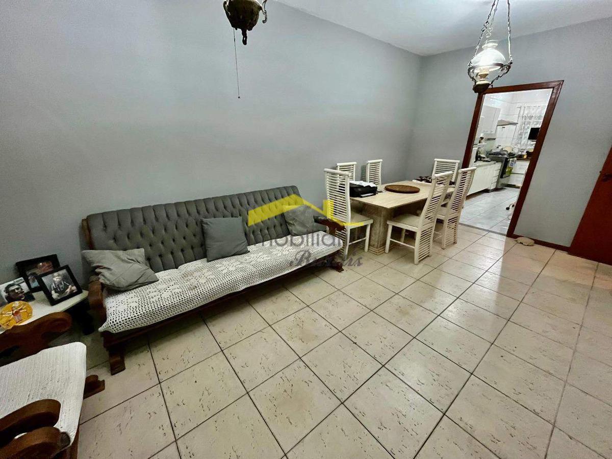 Casa, Buritis, 3 Quartos, 2 Vagas, 1 Suíte