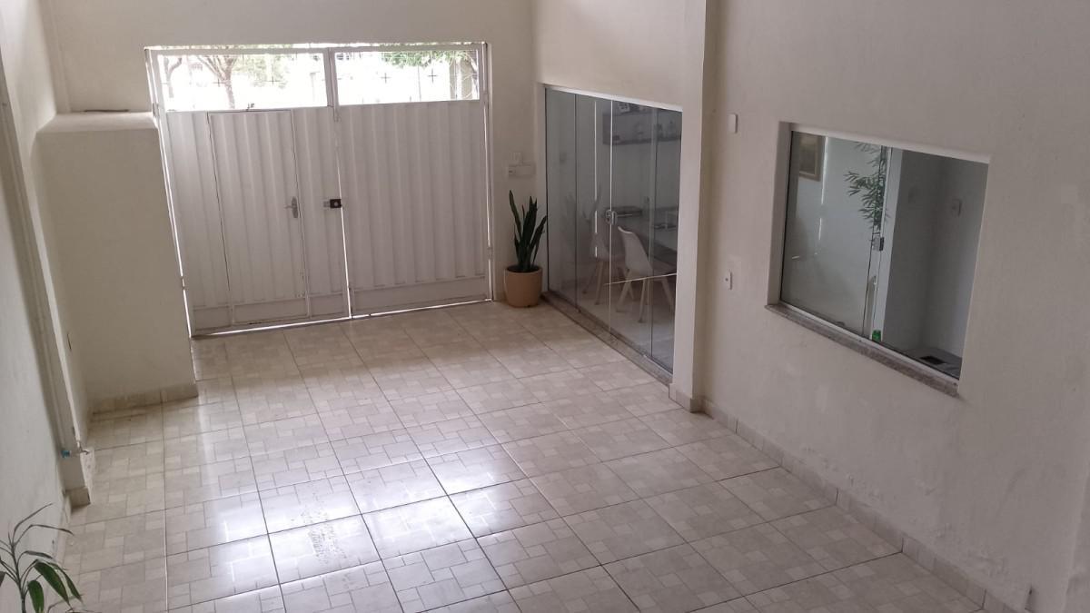 Casa, Tropical, 3 Quartos, 2 Vagas, 1 Suíte