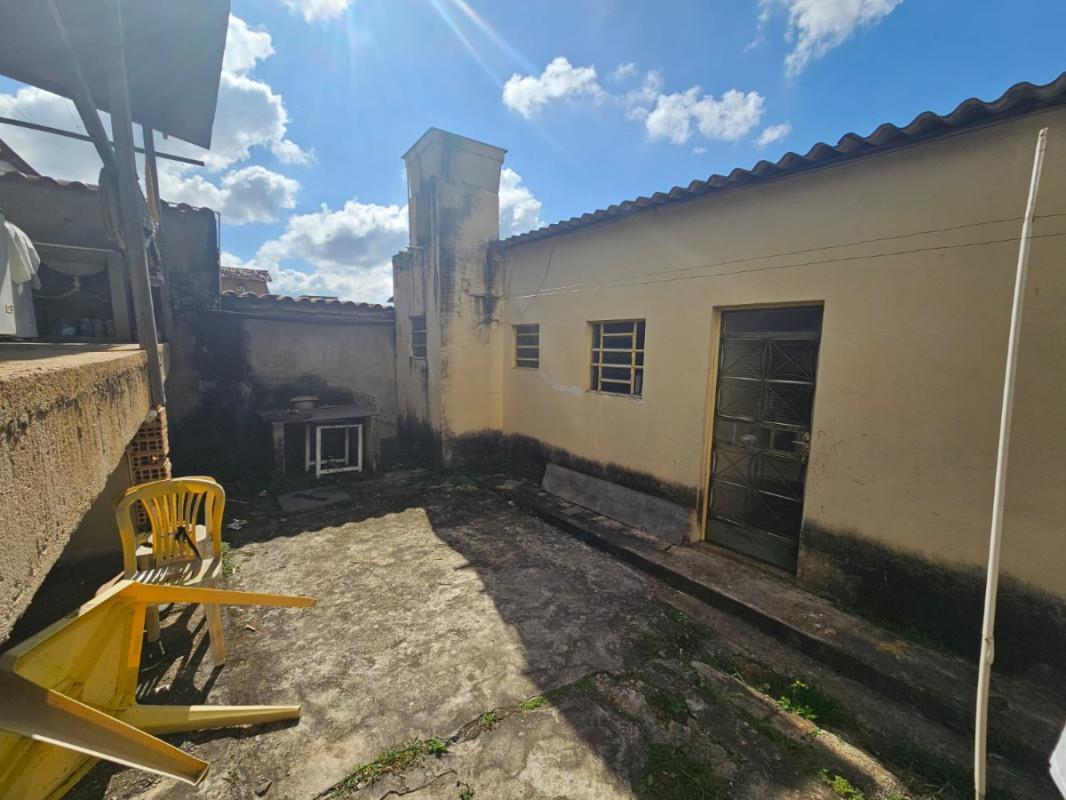 Lote, João Pinheiro, 0 Quarto, 0 Vaga