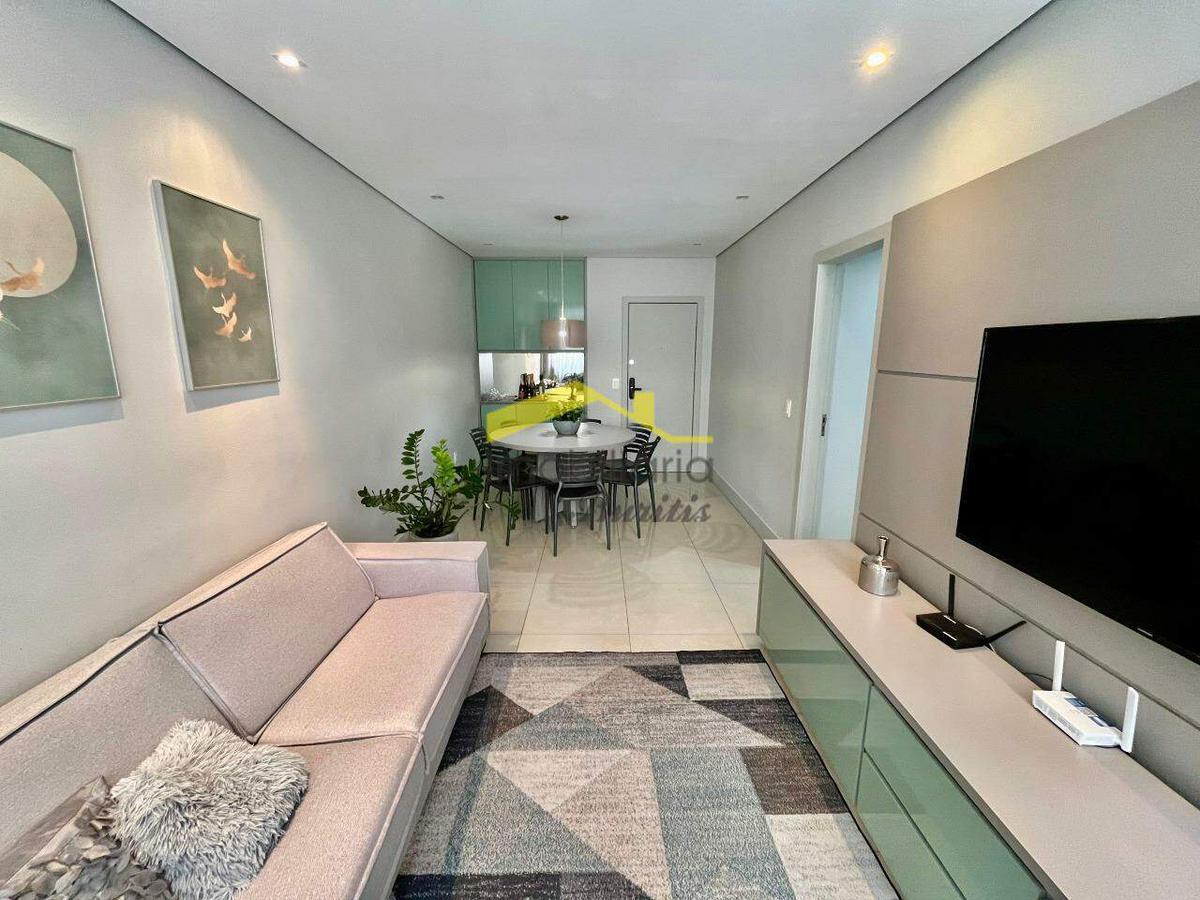 Apartamento, Estoril, 3 Quartos, 1 Vaga, 1 Suíte