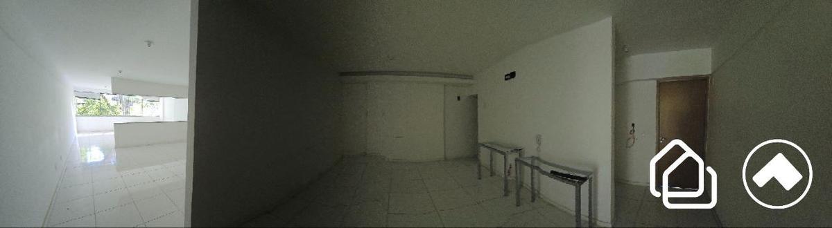 Sala, Barro Preto