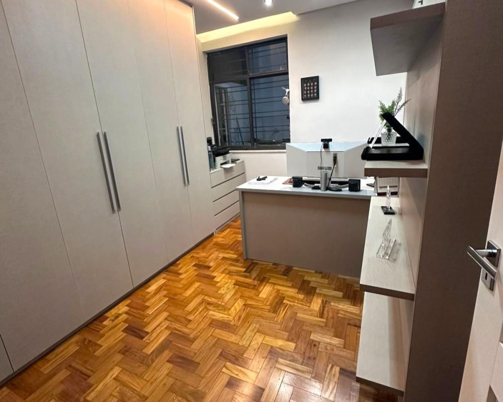Apartamento, Funcionários, 4 Quartos, 3 Vagas, 1 Suíte
