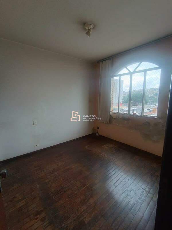 Apartamento, Barreiro, 3 Quartos, 2 Vagas, 1 Suíte