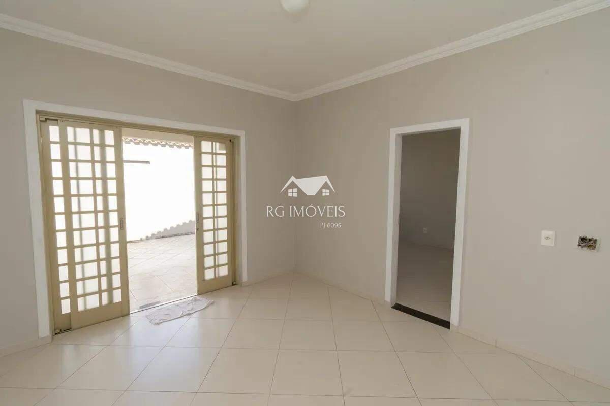 Casa, Santa Helena, 3 Quartos, 2 Vagas