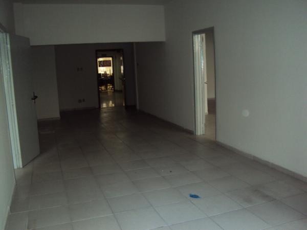 Conjunto de Salas, Centro, 0 Vaga