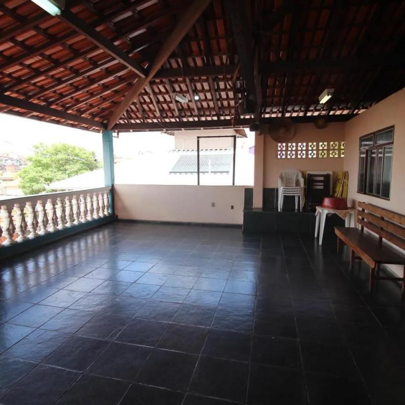 Casa, Tirol (barreiro), 4 Quartos, 4 Vagas, 1 Suíte