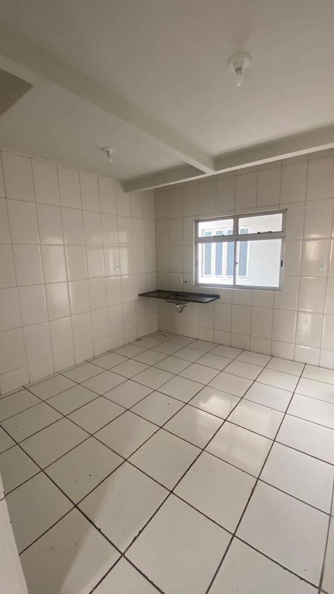 Apartamento, Santa Cruz, 2 Quartos, 0 Vaga
